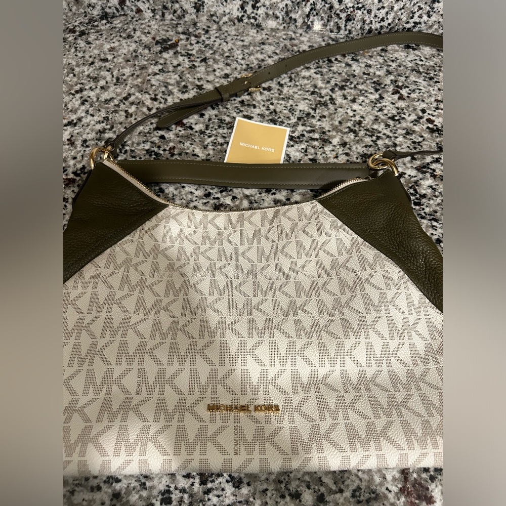 MICHAEL KORS monogram tote bag.